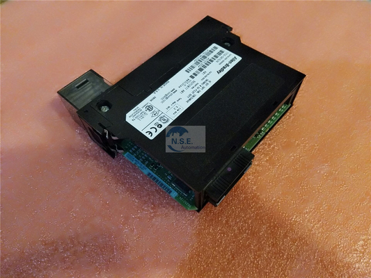 High Performance Allen Bradley 1756-OA16 AC 16 Point Output Module
